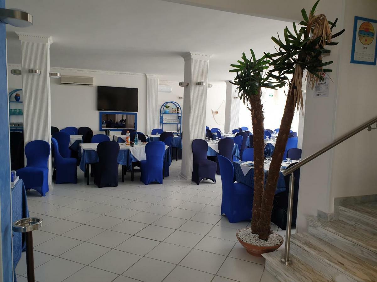 Hotel Caraibisiaco Sul Mare San Pietro in Bevagna Exterior foto